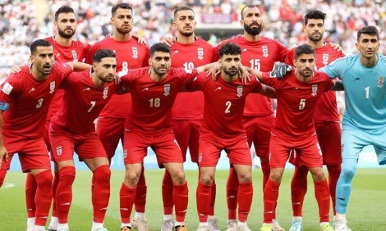 بانخواندن سرود ملی اخلاق را هم باختید!